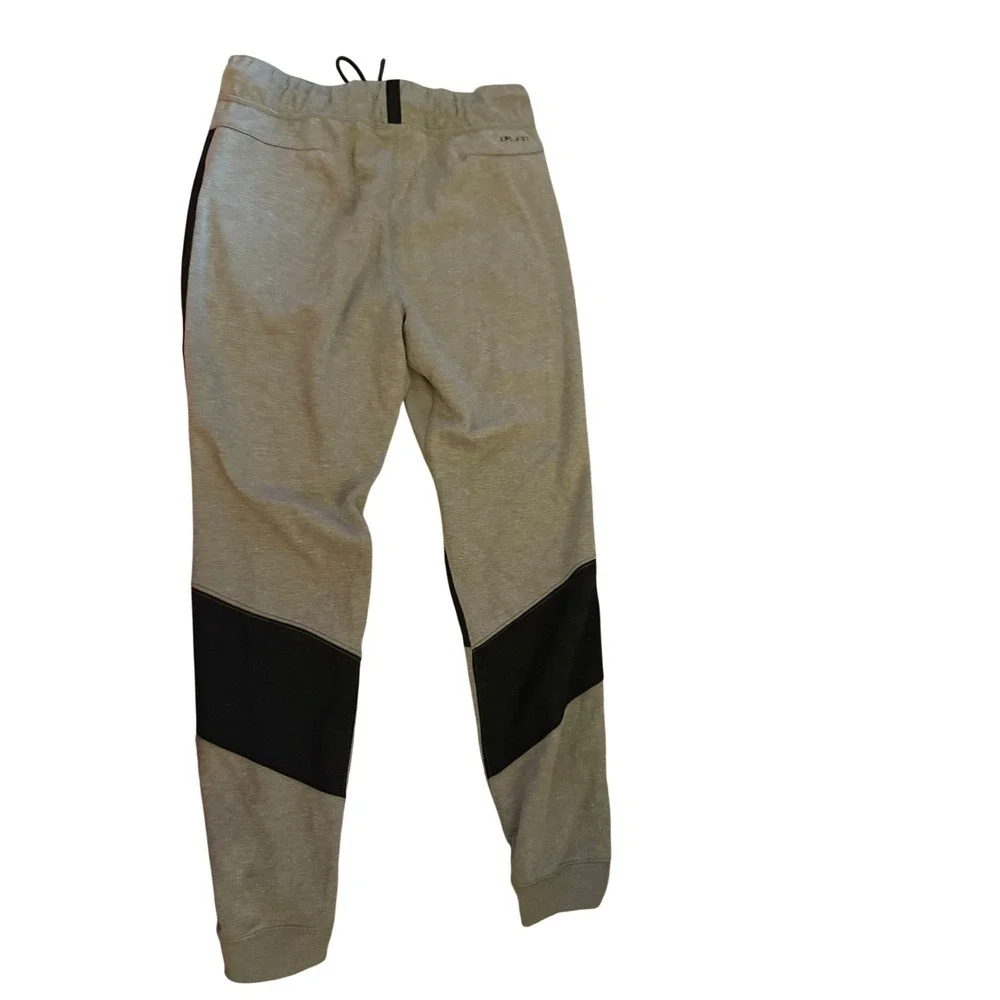Jordan Mens Jumpman Slim Fit Sweatpants Grey Black Colorblock Joggers Small